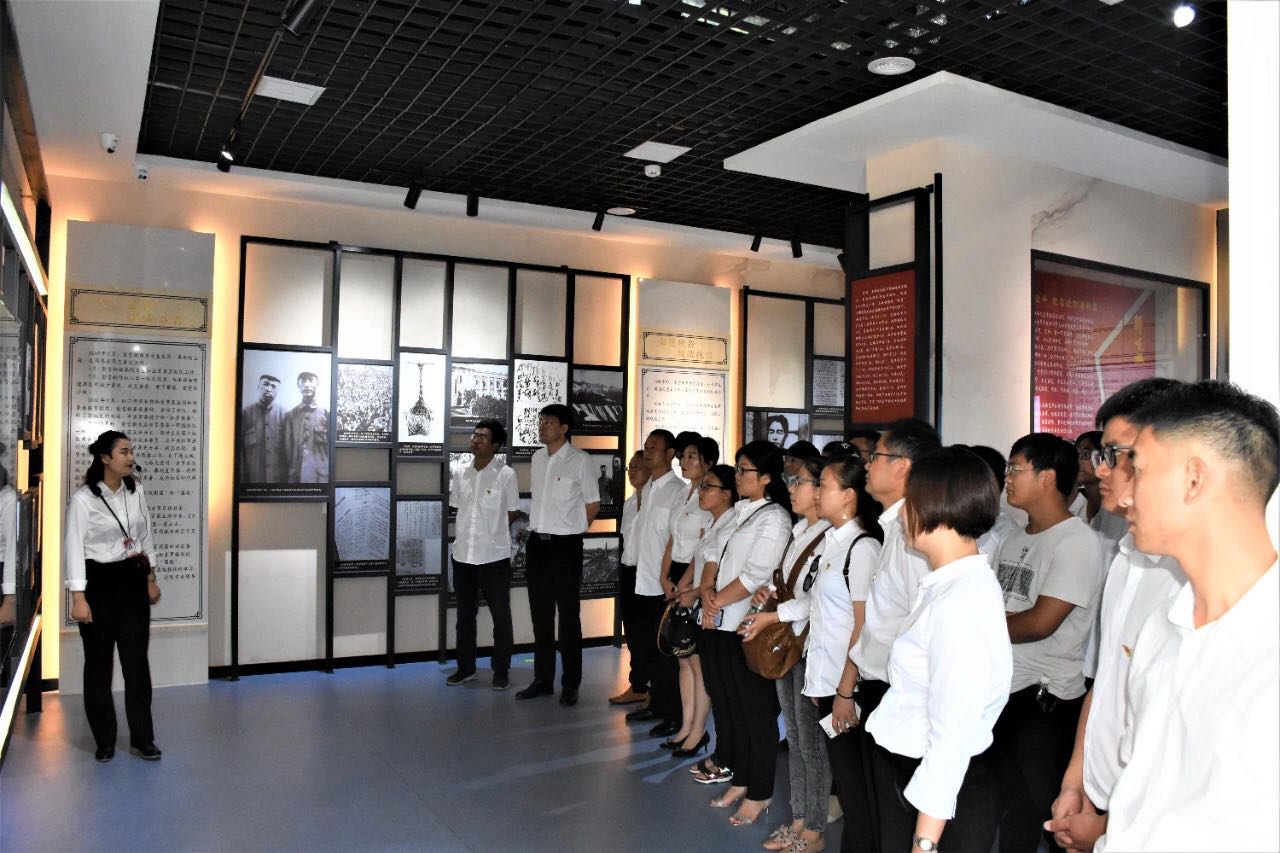 37a918592965a6cff4533d01224d8e6