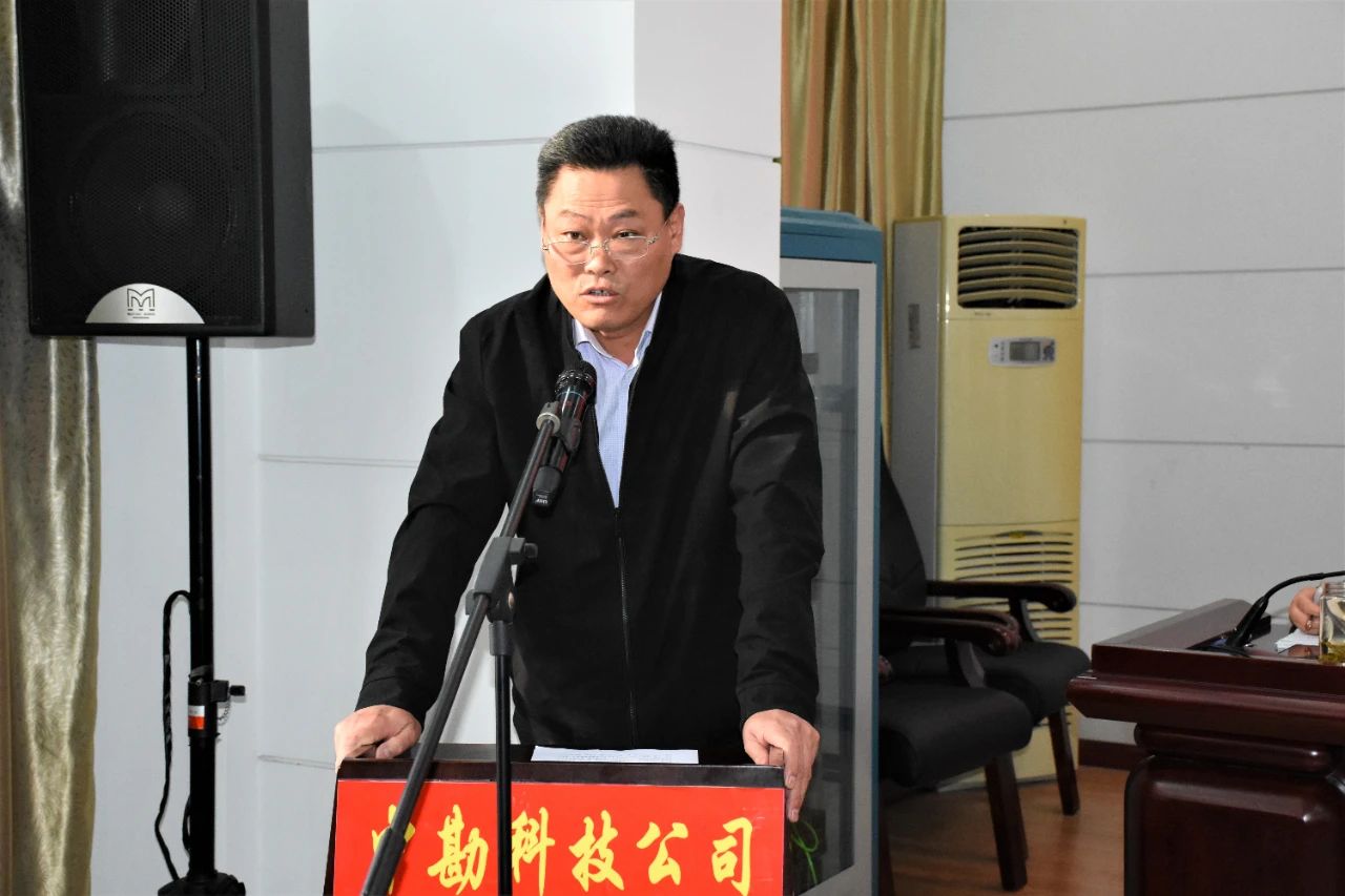 9320634f71538cb63d89b089df2ae391