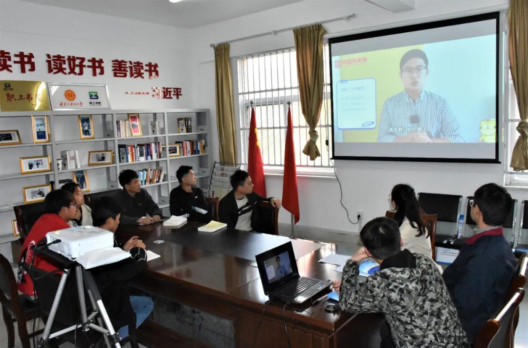 10aa4f431074e535e8d2943b8f9c8f5a