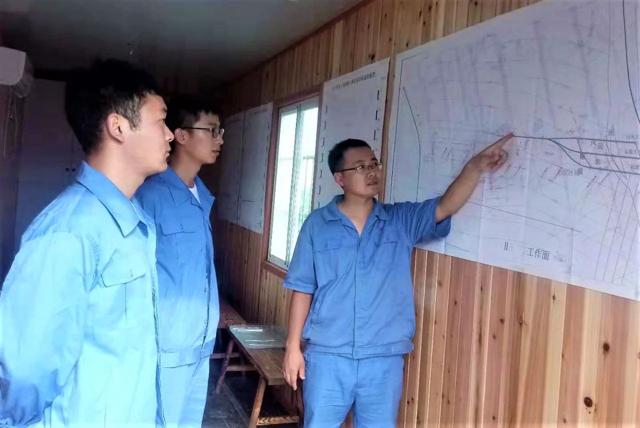 e80e2fd7fda7f2c4f2726b855e35d977