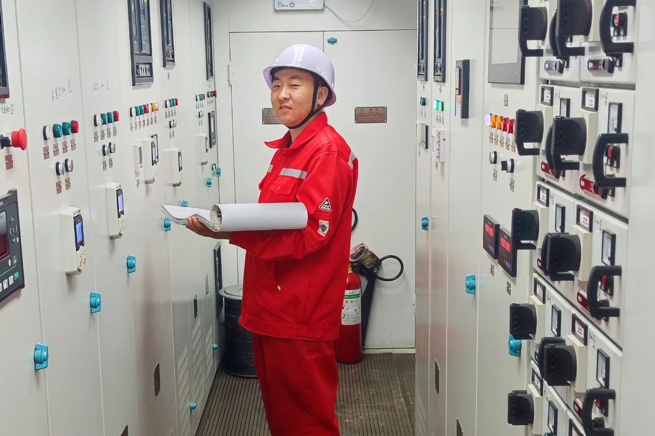 ca55a52d6bd050baa81d33ee7669443a