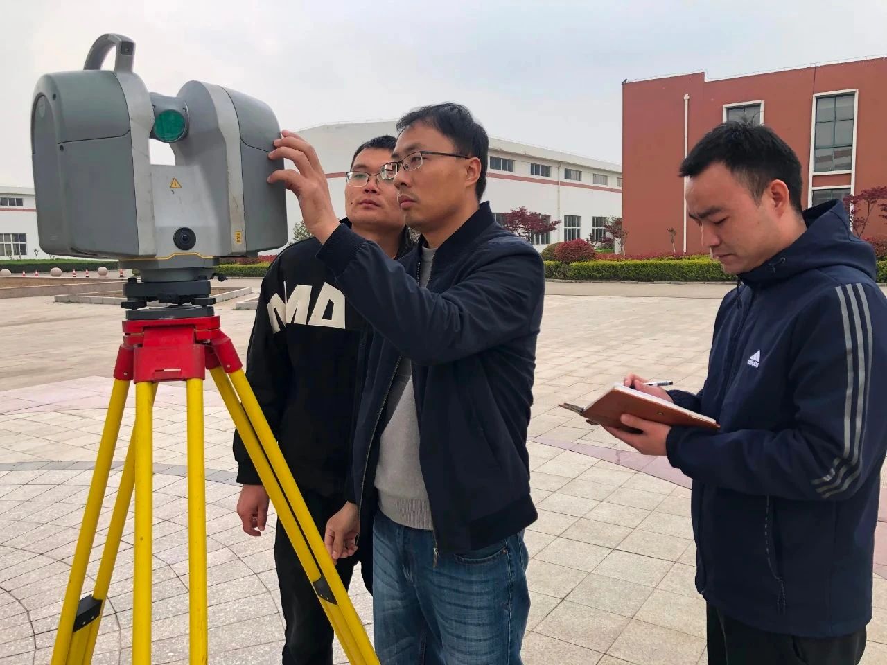 3b380e768a1d4c5dbfd5ce2b7ef81018