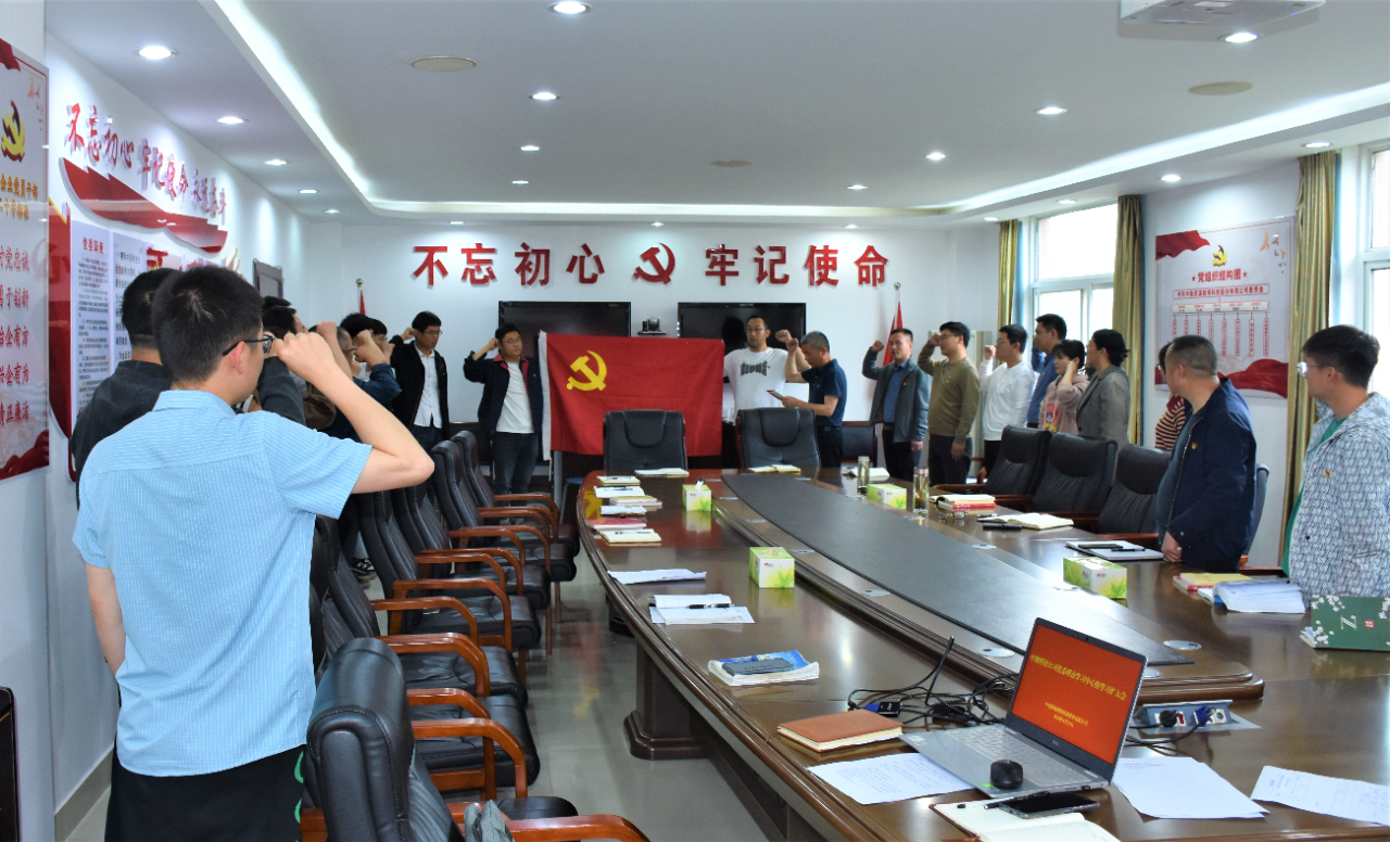 6e7aa1c4188a9e26cb1bd05153f59286