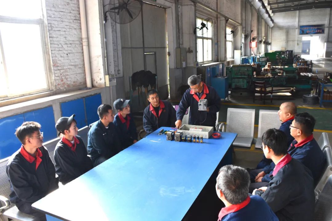 2e2e2064f254e1b2c0ee1383263f6507