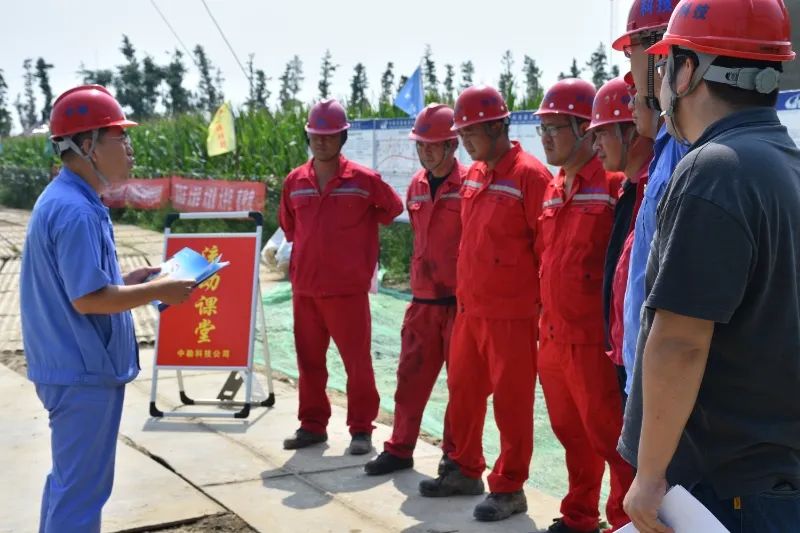 1cfea3b47fb25549cdfa98fd38e04cbf