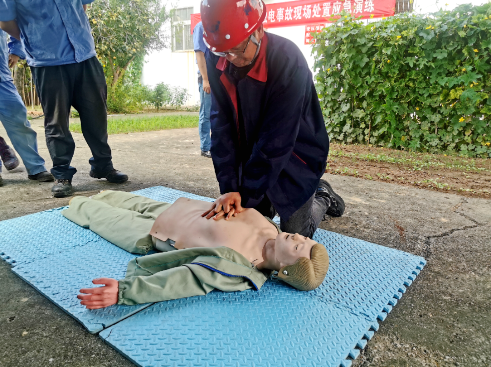 7e39099599bb6d7a68a0770b00f5e21c