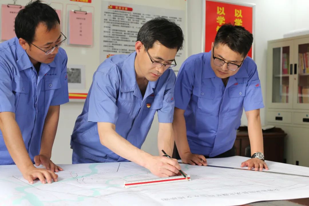 252a3d78ad6eca63486bd72c8d23c9ee