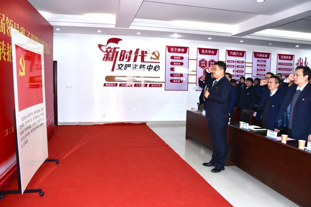 471e01b4d32878d3eecb5b6a93832b06